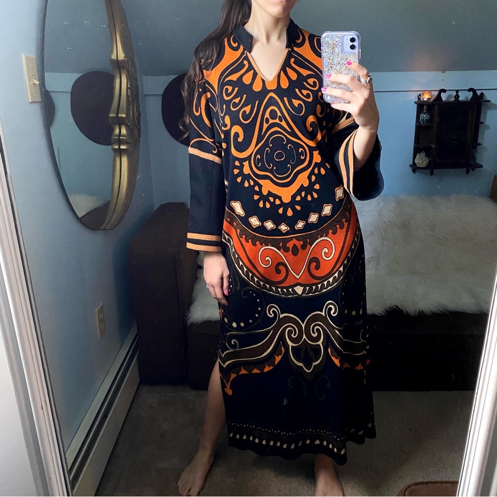 1970s Handmade Vintage Groovy Patterned Bell Slee… - image 4